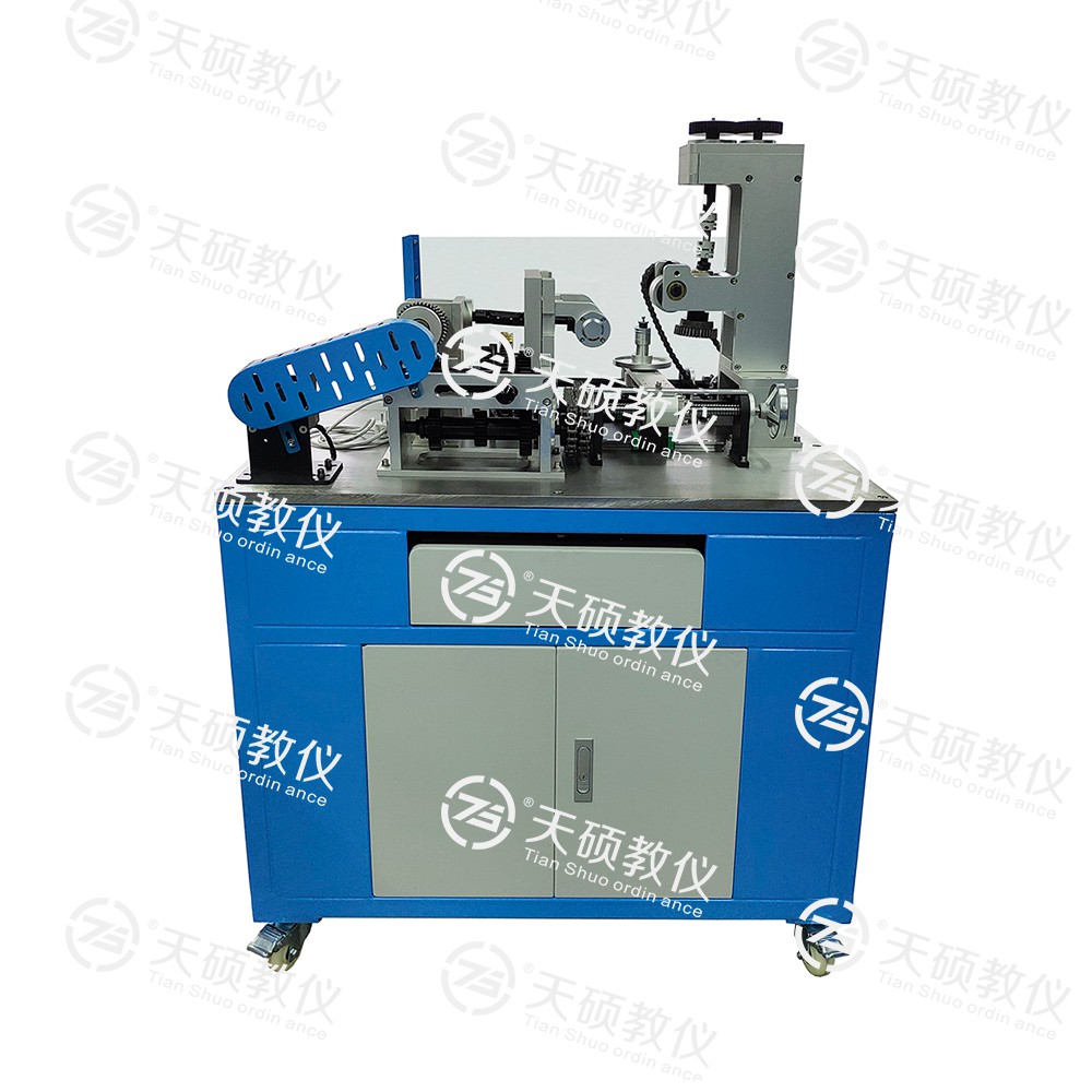 TSMTGC-1型 滾齒及插齒綜合實(shí)訓(xùn)裝置